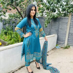 Stylish Turquoise Lawn Ensemble